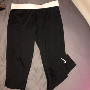 Nike Pro leggings